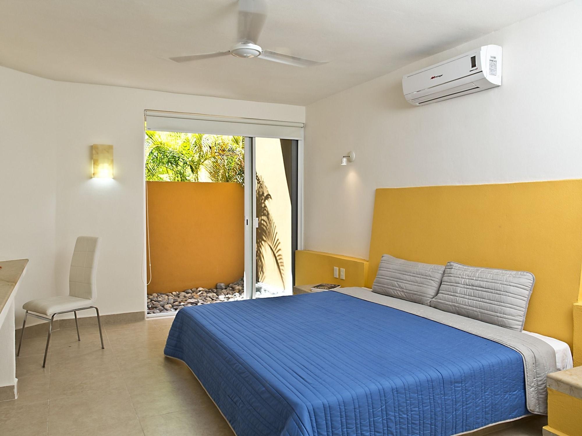 Hotel Ixzi Plus Ixtapa  Eksteriør billede
