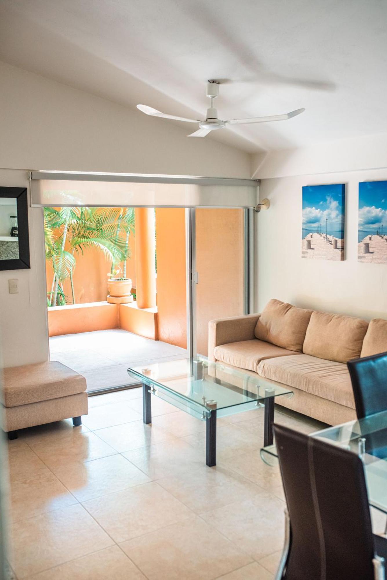 Hotel Ixzi Plus Ixtapa  Eksteriør billede