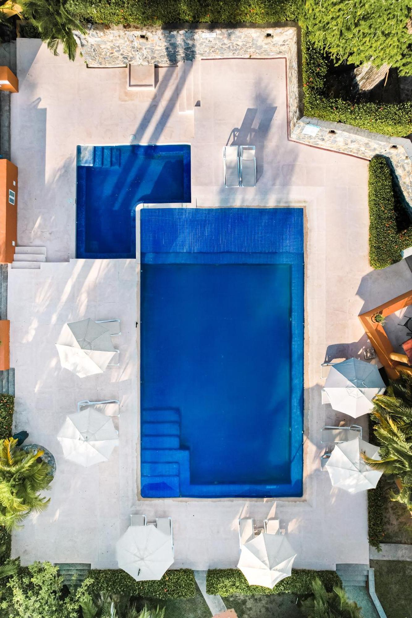 Hotel Ixzi Plus Ixtapa  Eksteriør billede