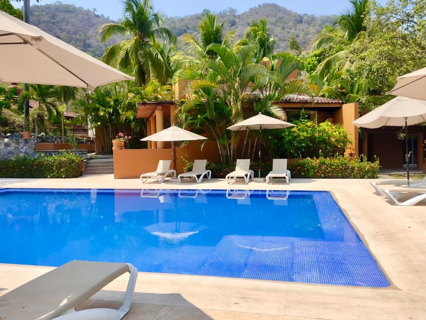 Hotel Ixzi Plus Ixtapa  Eksteriør billede